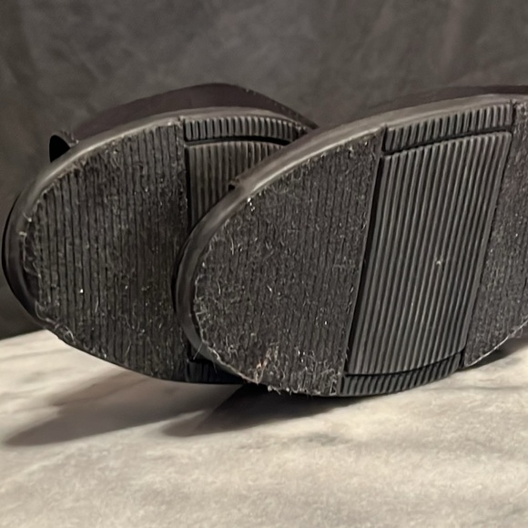 DexFlex Comfort Circle Open Toe Wedge - Picture 16 of 16